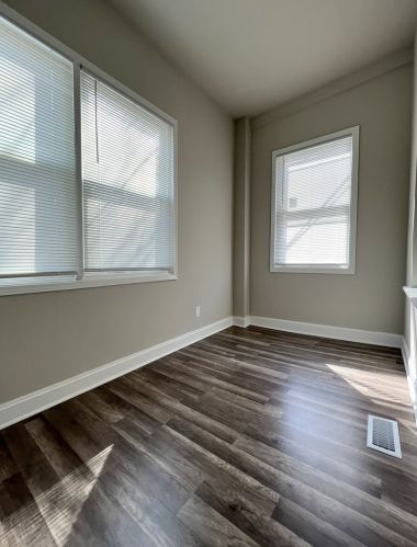 4447 Troy St, Chicago IL 60655-2317 exterior