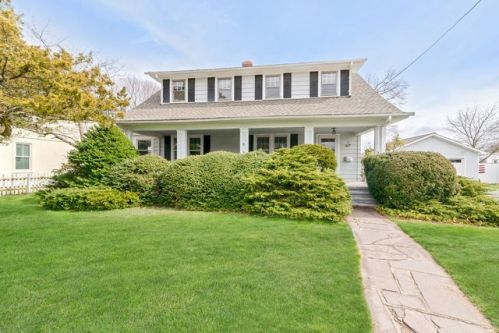 22 Anderson Ave, Milford, CT 06460-7101