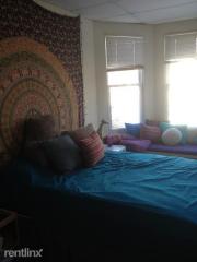 4381 Manayunk Ave, Philadelphia PA  19128-4832 exterior