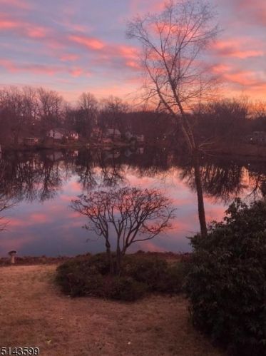 26 Glenwood Rd, Parsippany NJ 07834-3308 exterior