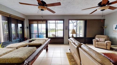 9601 Royal Poinciana Dr, Fort Pierce FL  34987-2508 exterior