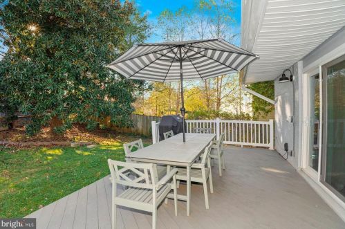 6651 Old Chesterbrook Rd, Mc Lean VA  22101-4661 exterior