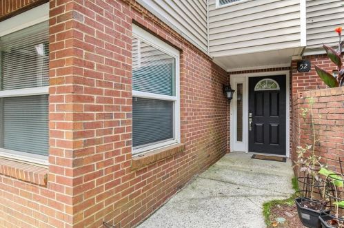 52 Dunwoody Springs Dr, Atlanta, GA 30328-4556