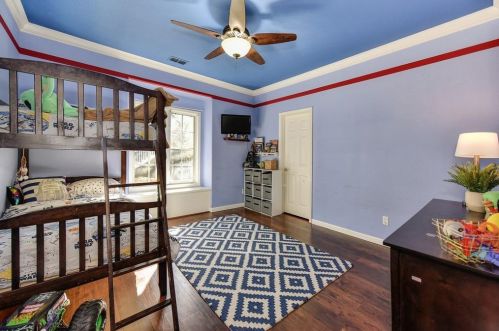 3390 Beatty Dr, Folsom CA 95762-7000 exterior