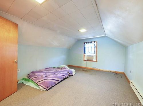 222 Elam St, New Britain CT 06053-2740 exterior