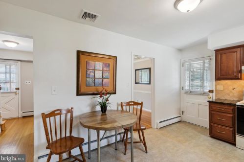 21 Columbus Ave, Pittsburgh PA 15233-1204 exterior