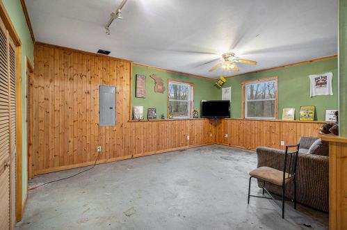 2668 35 St, Allegan MI 49010-9224 exterior