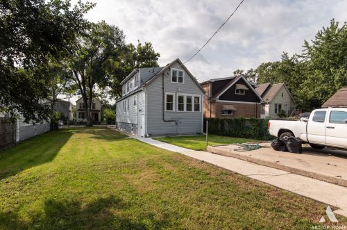 12445 Parnell Ave, Chicago IL  60628-7121 exterior