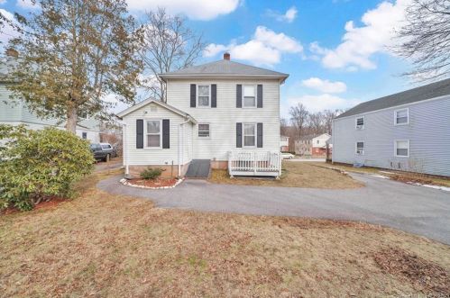 46 Glenwood St, Manchester CT  06040-6142 exterior