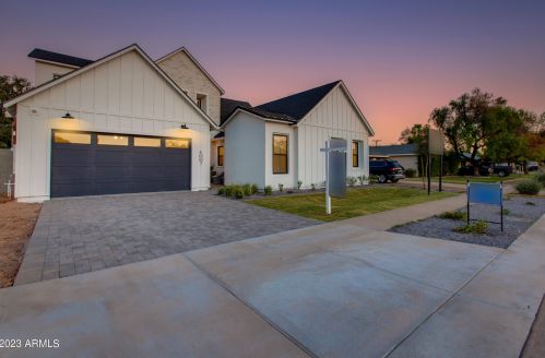 4007 34th St, Phoenix AZ  85040-1820 exterior