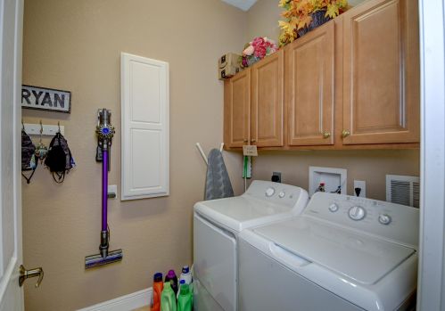 9800 Nuova Way, Fort Pierce FL 34986-2825 exterior