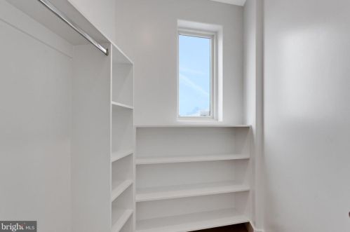 1840 Leithgow St, Philadelphia PA 19123-1430 exterior