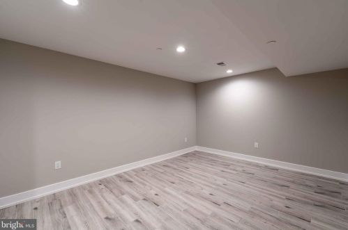 2019 Bodine St, Philadelphia PA  19122-1503 exterior