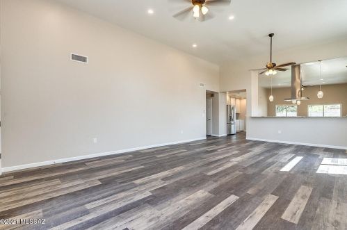 3504 Pima St, Tucson AZ  85716-3249 exterior