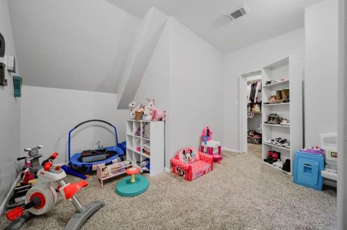 3315 Spg Br Rd, Montgomery TX 77316-2503 exterior