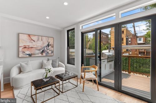 3705 Reservoir Rd, Washington DC  20007-2112 exterior