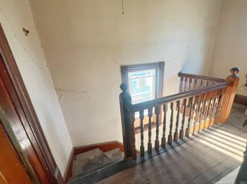 133 Jubilee St, New Britain CT  06051-2407 exterior