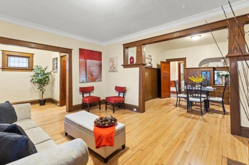 2440 46, Milwaukee WI 53210-2920 exterior