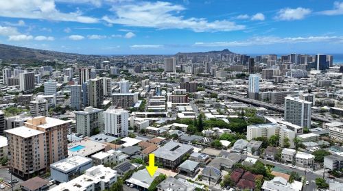 1024 Spencer St, Honolulu HI  96822-3771 exterior