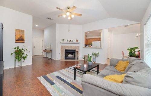 408 Colonial Park Blvd, Austin TX  78745-1782 exterior