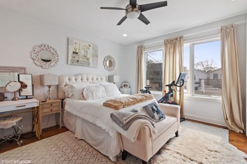 1921 Oakdale Ave, Chicago IL 60657-4026 exterior