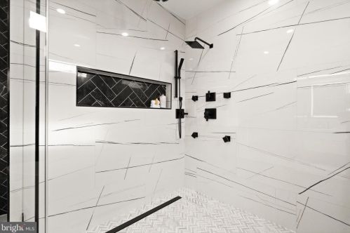 5416 Nevada Ave, Washington DC  20015-1728 exterior