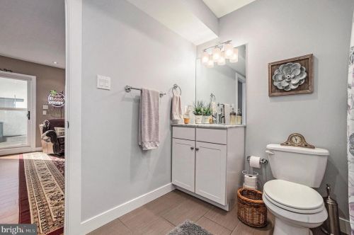 4329 Boone St, Philadelphia PA  19128-4904 exterior