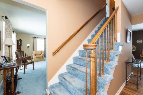 2910 5 St, Kalamazoo MI 49009-8589 exterior