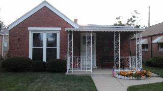 5734 Oriole Ave, Chicago, IL 60631-2266
