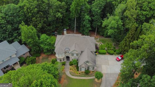 8069 Kenstone Ct, Atlanta GA 30350-4160 exterior