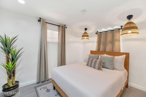 2610 24 St, Phoenix AZ 85008-1846 exterior