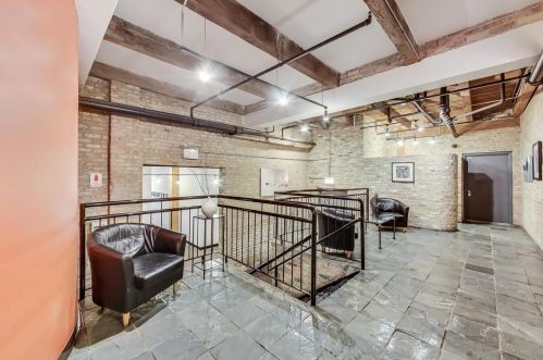 612 Oakley Blvd, Chicago IL 60612-1225 exterior