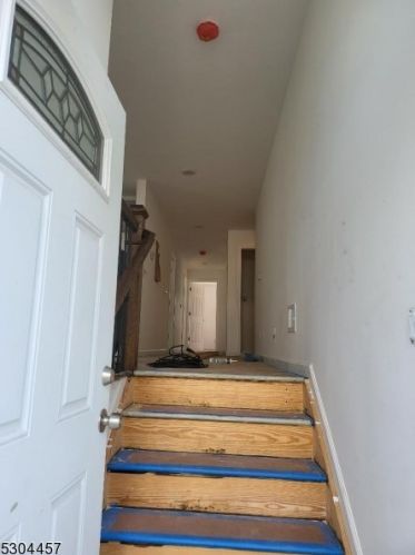 415 7th St, Newark NJ  07107-1732 exterior