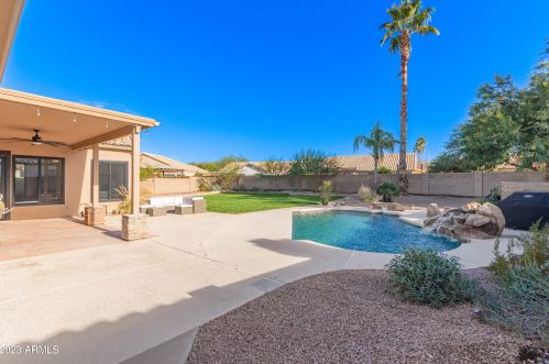 3291 Del Rio St, Chandler AZ  85226-2305 exterior