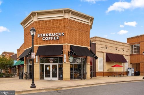 9405 Blackwell Rd, Rockville MD 20850-3673 exterior