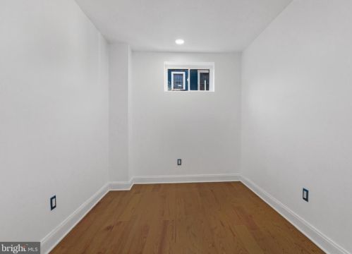 312 Manton St, Philadelphia PA  19147-5213 exterior