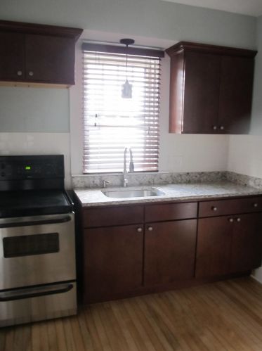 1814 Oakland Dr, Kalamazoo MI  49008-1854 exterior