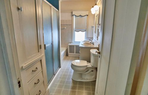 2019 51, Milwaukee WI 53208-1747 exterior