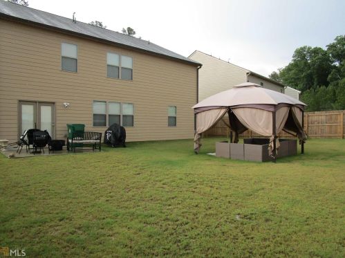 3736 Pebble St, Lithonia GA exterior