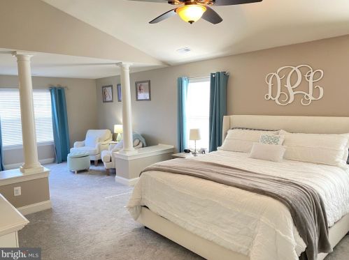 930 Falls Pointe Way, Huntingtown MD 20639-2329 exterior