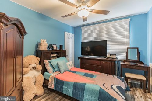 1119 Magee, Philadelphia PA 19111-4939 exterior