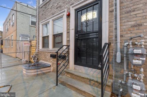 2973 Amber St, Philadelphia PA 19134-0036 exterior