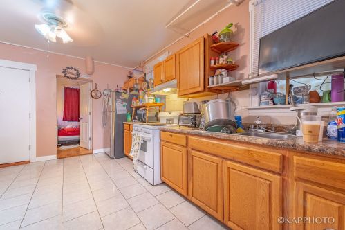 2645 Homan Ave, Chicago IL 60655-3503 exterior