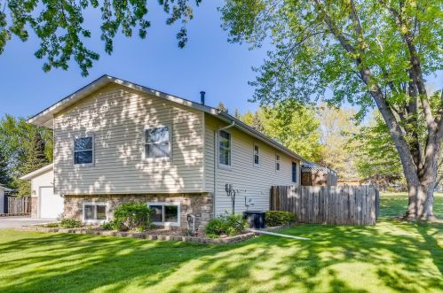 8086 Cleadis Ave, South Saint Paul, MN 55076-4534