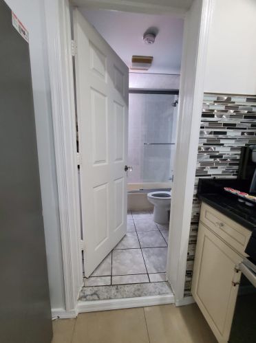 556 St, Union City NJ 07087-2510 exterior