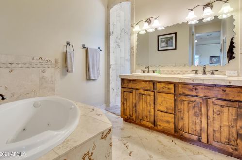 34226 5 Ave, Phoenix AZ 85003-2524 exterior