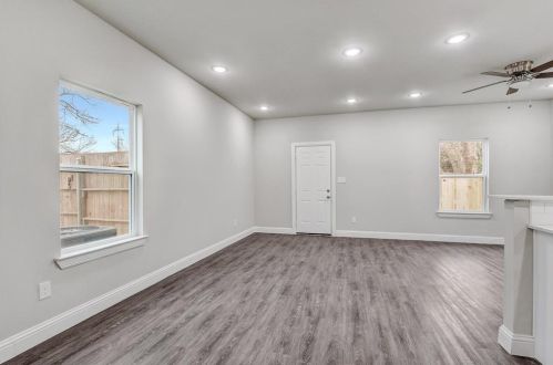 1016 Ford St, Denison TX  75020-6933 exterior