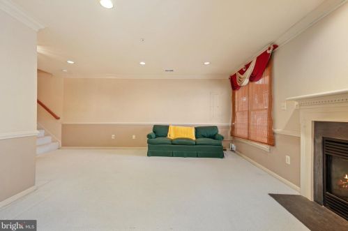 8402 Bells Ridge Ter, Rockville MD 20854-2799 exterior