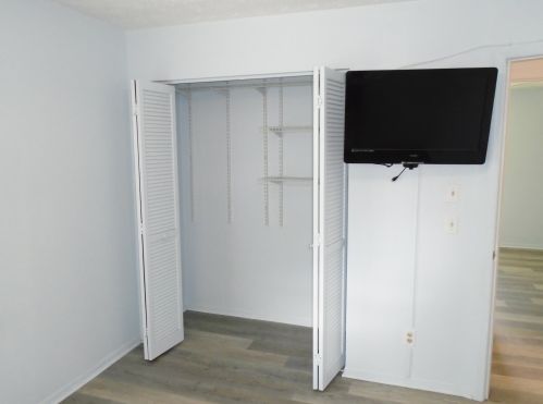 372 Walters Ter, Fort Pierce FL 34983-3878 exterior