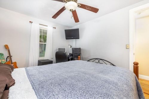 171 Halls Hl Rd, Killingly CT 06239-3317 exterior